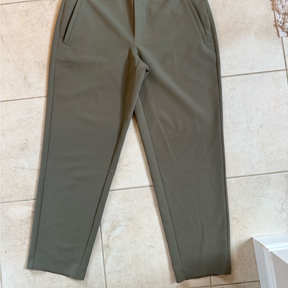 Woman's Athleta Endless High Rise Moss Green Pants